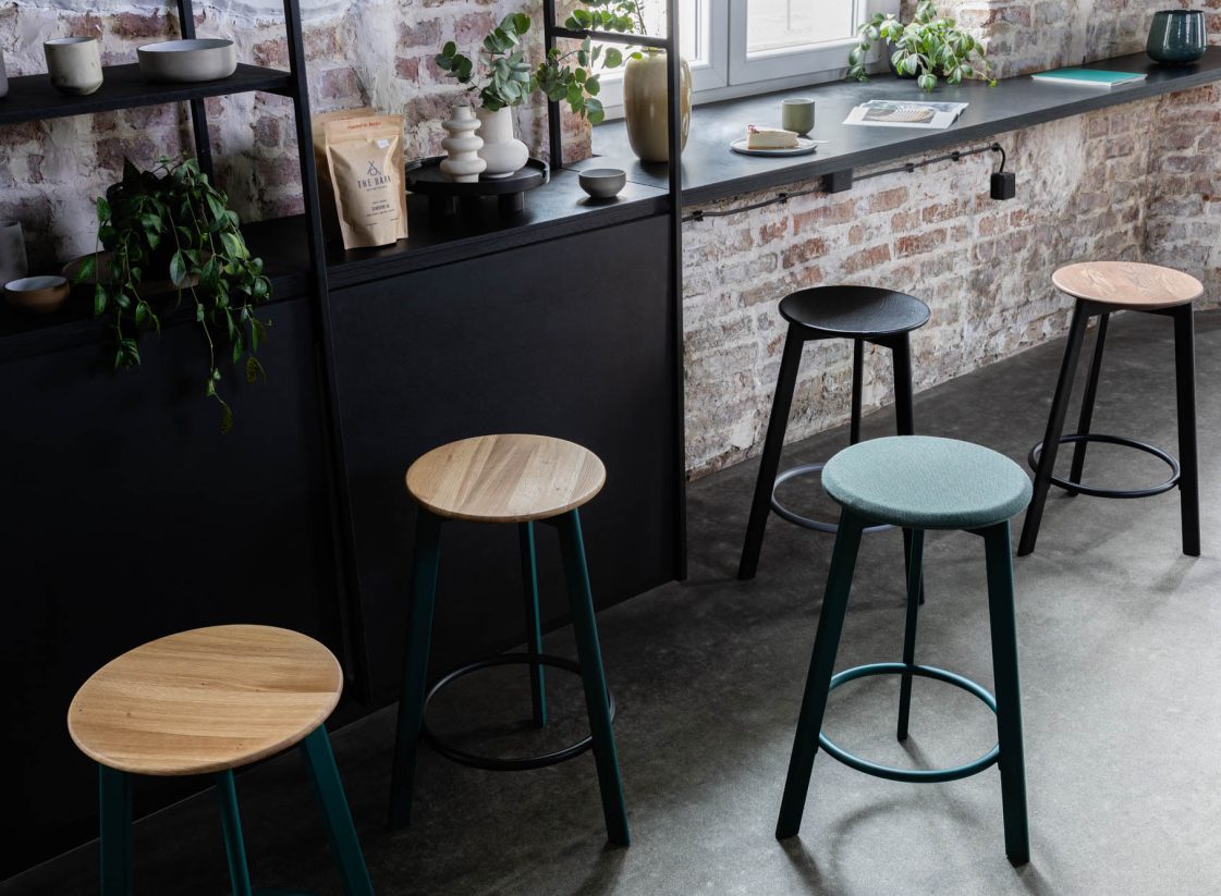 Σκαμπό Επαγγελματικών Χώρων Belem 3