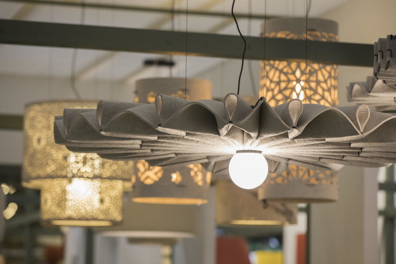 Ηχοαπορροφητικά Φωτιστικά BuzziPleat Light