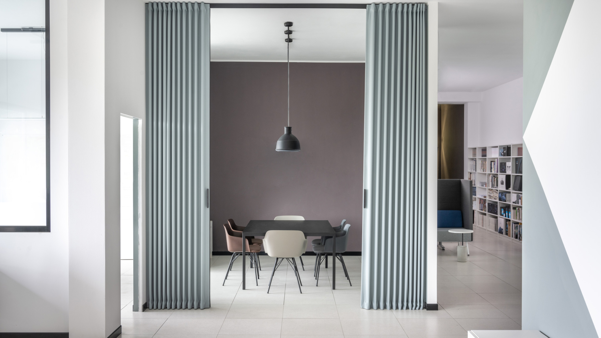 Πτυσσόμενες Πόρτες Dooor