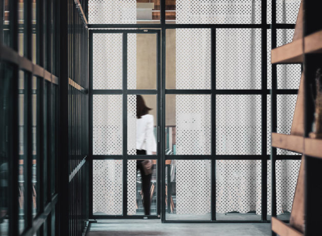 Ηχοαπορροφητικές Κουρτίνες Dots 1