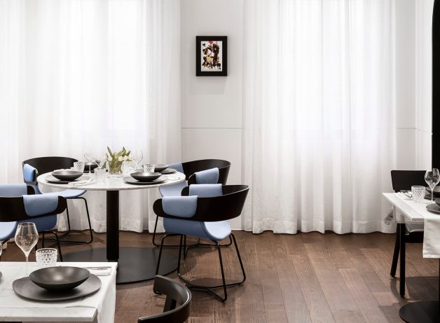 Κάθισμα συμβουλίου Kay 1