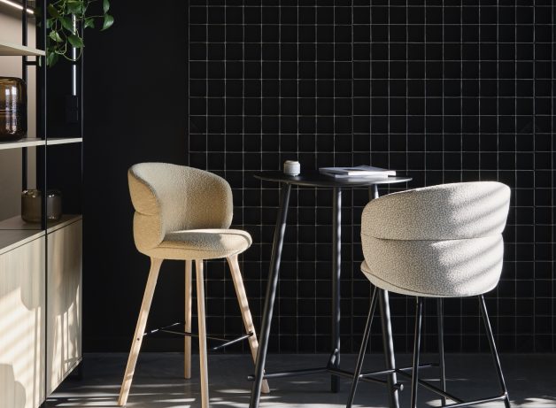 Ekori meeting chair 1