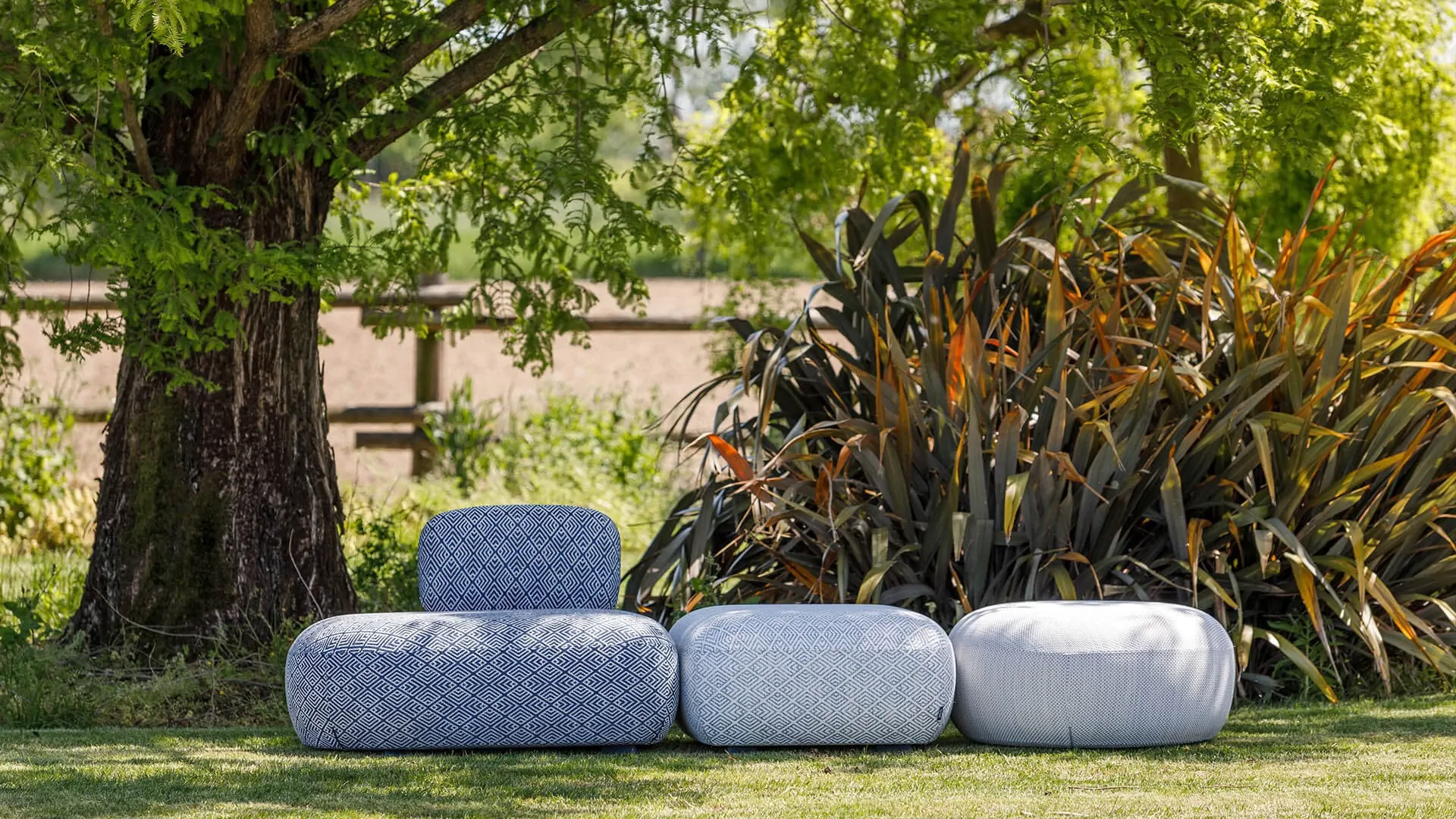 Καθίσματα Εξωτερικού Χώρου Code Out